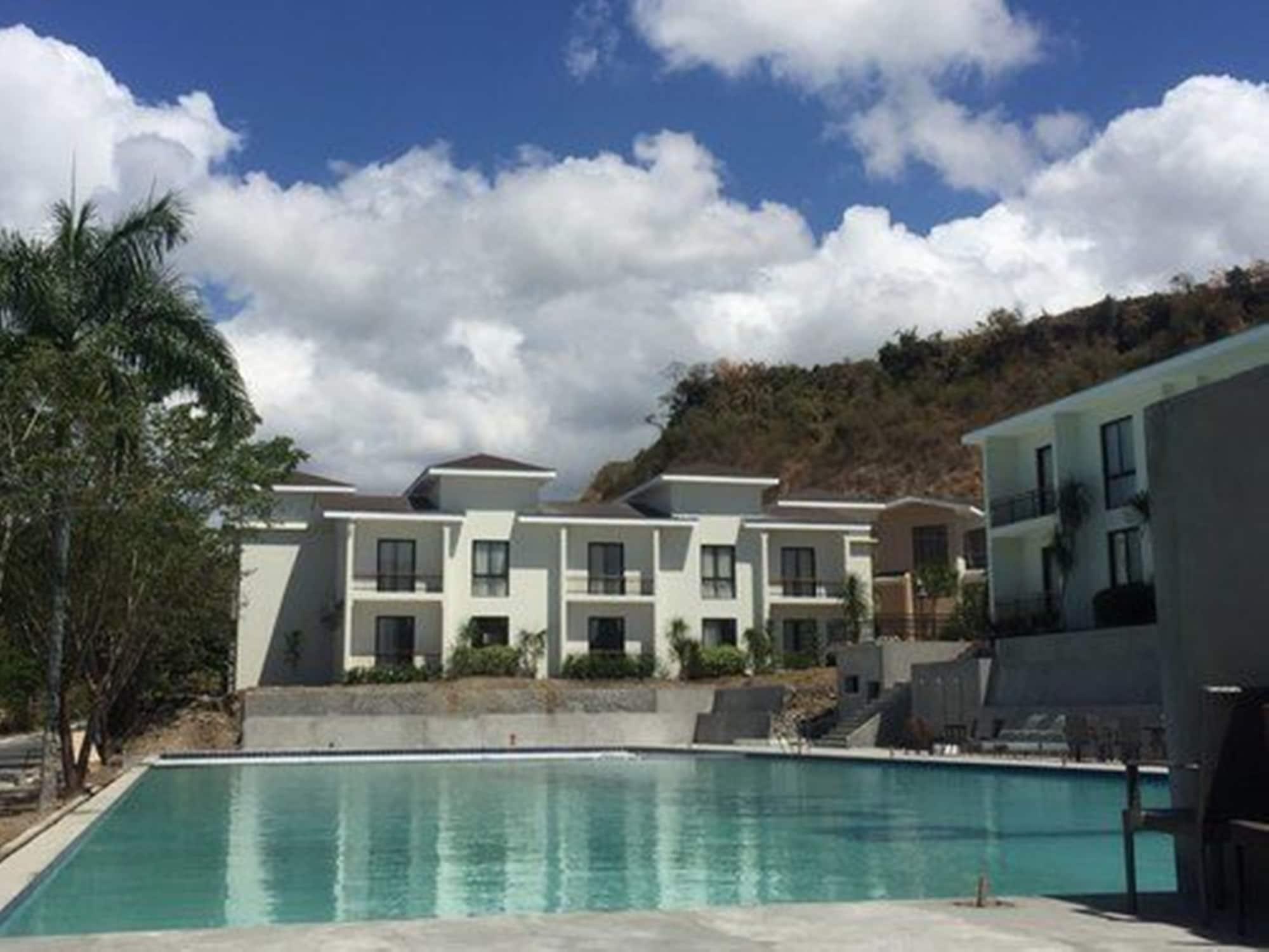 Thunderbird Resorts - Rizal Binangonan Zewnętrze zdjęcie