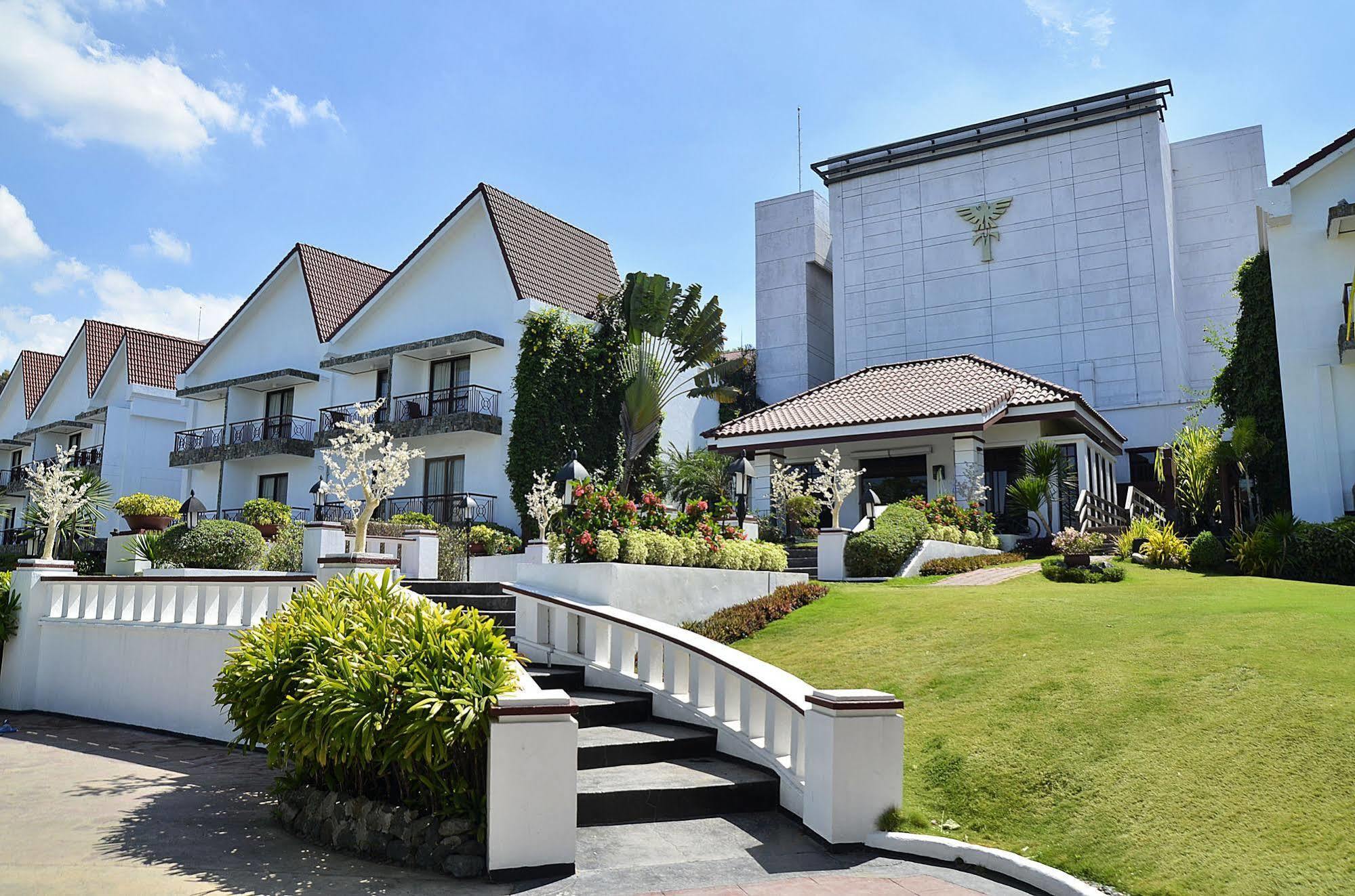 Thunderbird Resorts - Rizal Binangonan Zewnętrze zdjęcie